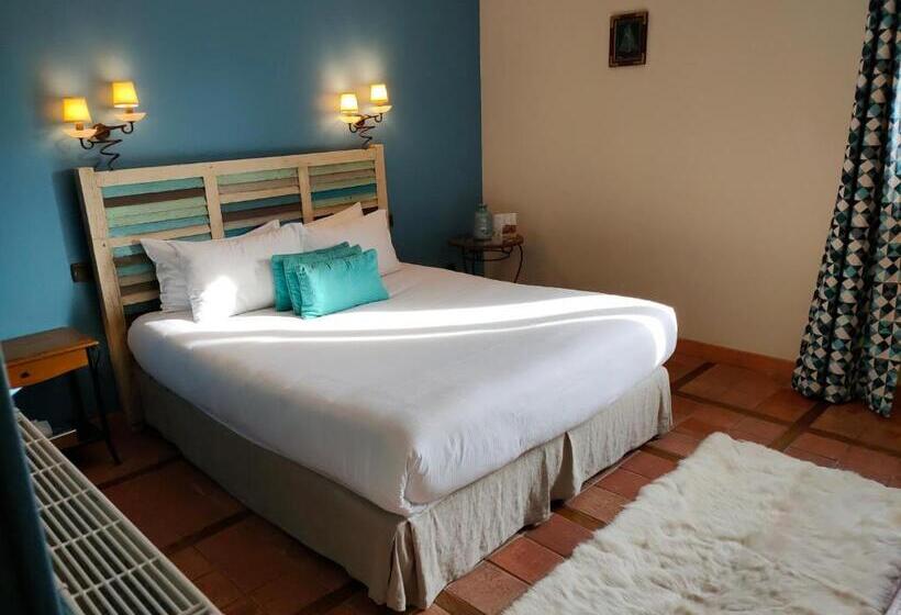 スタンダードルーム, Demeures & Châteaux Hôtel Domaine Le Clos Des Fontaines