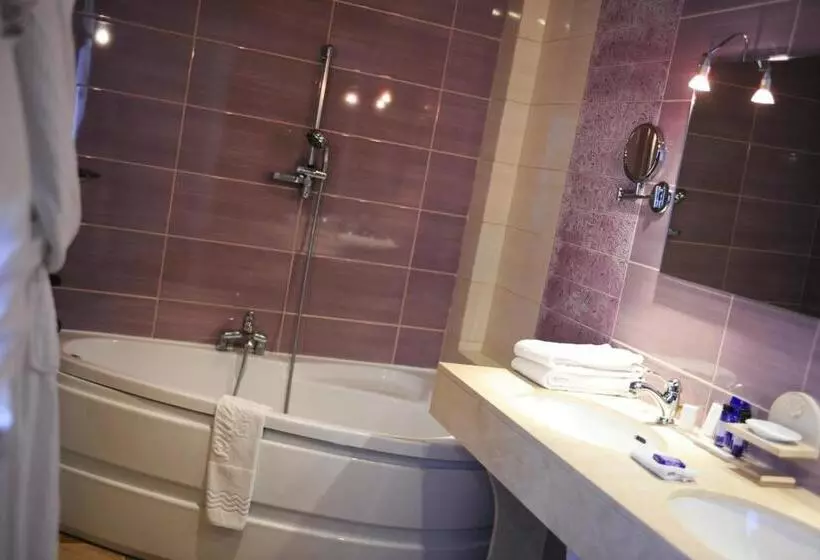 ジュニアスイート, Demeures & Châteaux Hôtel Domaine Le Clos Des Fontaines