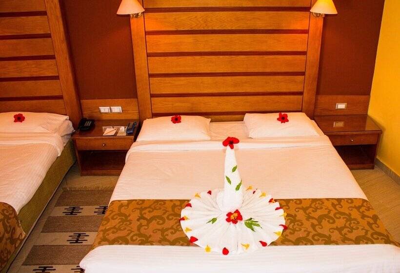 اتاق اکونومی, Golden Beach Resort