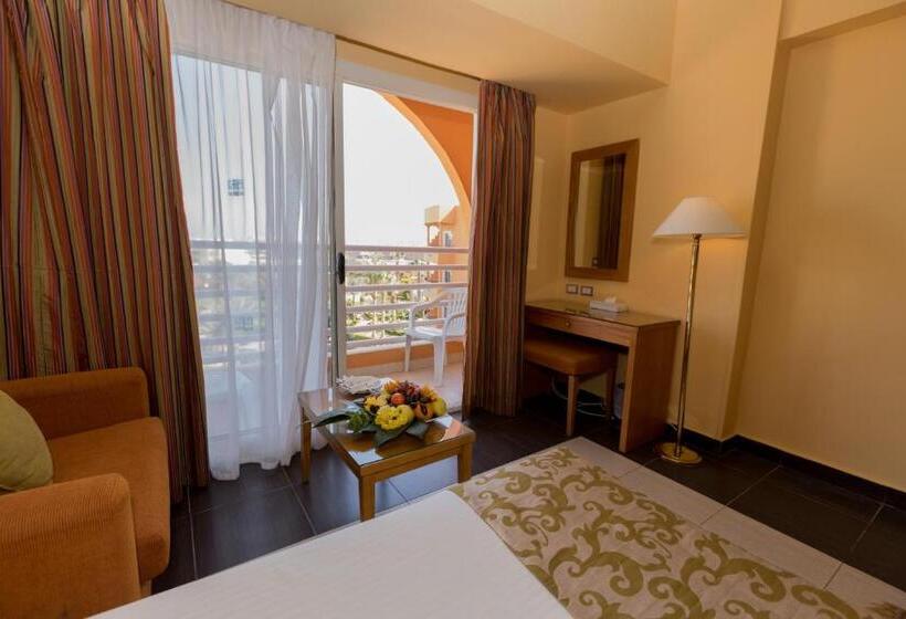 اتاق استاندارد با چشم‌انداز دریا, Golden Beach Resort