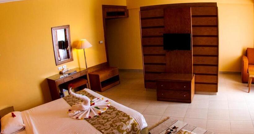 اتاق اکونومی, Golden Beach Resort