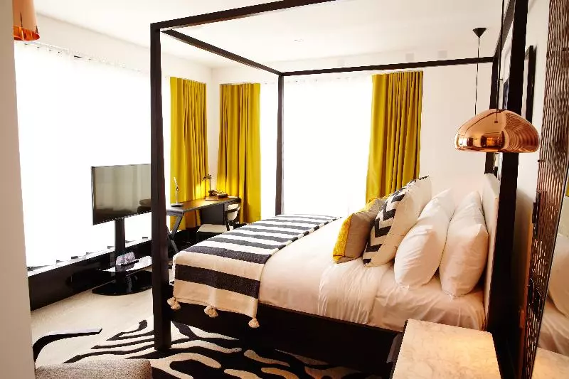 キングサイズベッドのスタンダードルーム, Indigo London Tower Hill, An Ihg