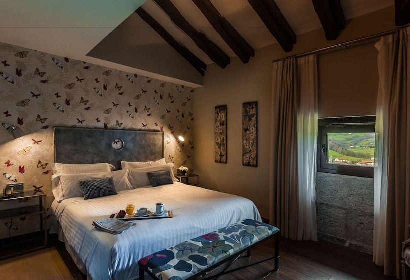 标准间, Iriarte Jauregia