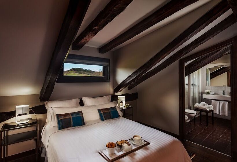 标准单人间, Iriarte Jauregia