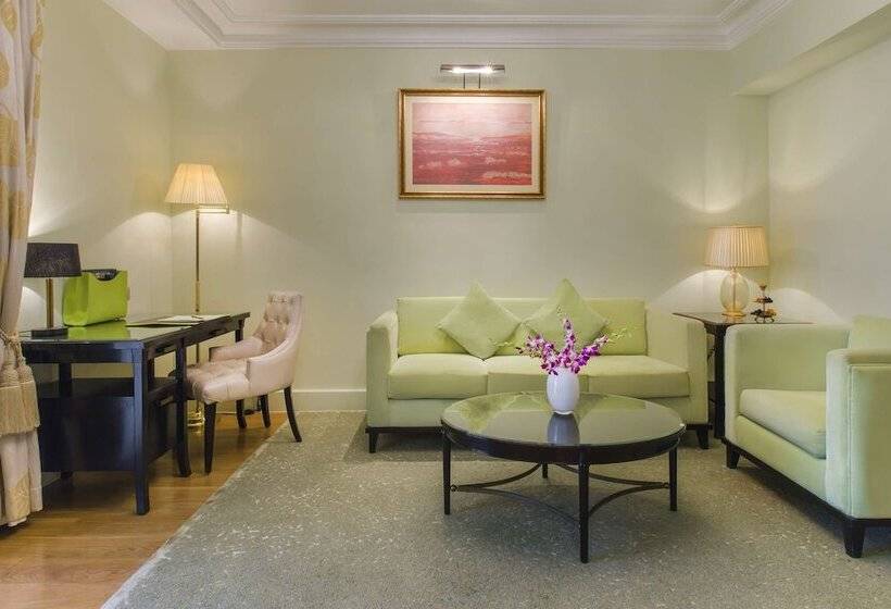 سوییت لوکس, Kempinski Nile Hotel, Cairo