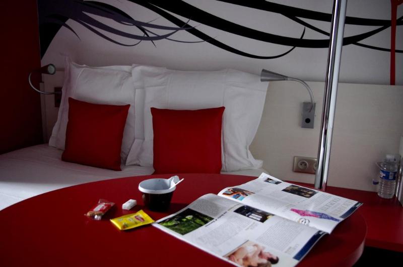 Номер Стандарт, Kyriad Quimper Sud