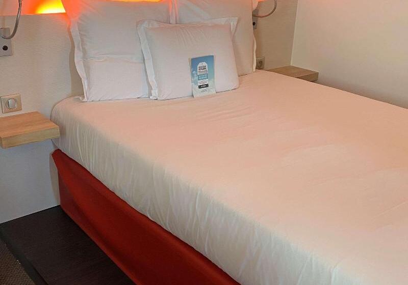 Номер Стандарт, Kyriad Quimper Sud