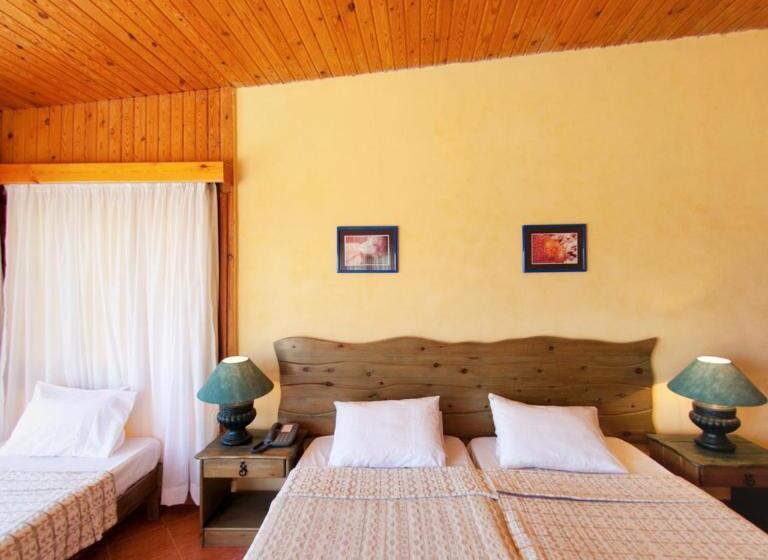 اتاق لوکس سه تخته, Nakhil Inn Nuweiba