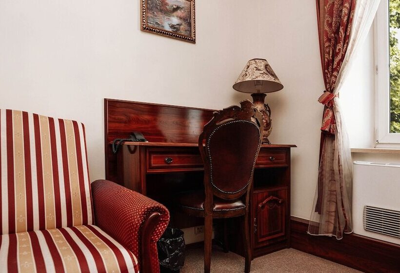 デラックスルーム, Old Time Residence