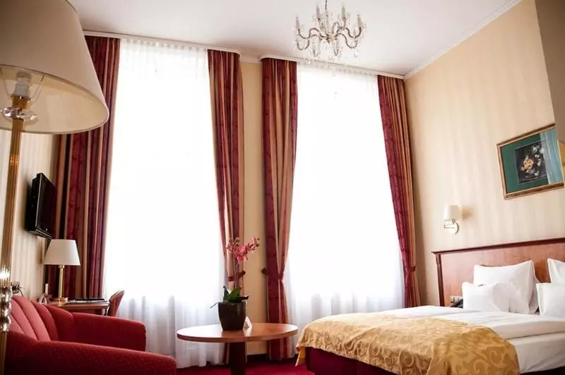 اتاق سوپریور, Pension Opera Suites I Self Check In