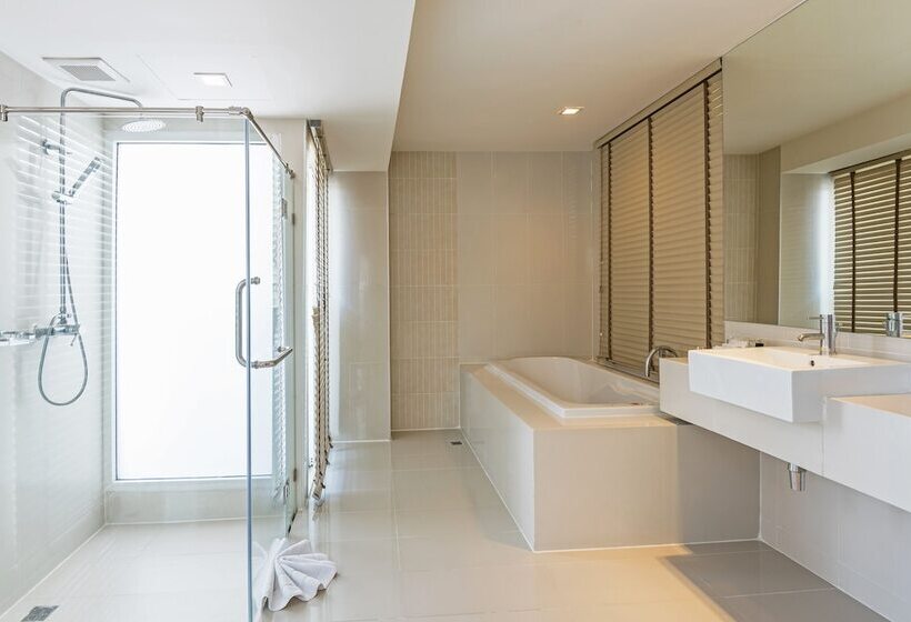 Suíte Júnior, R9 Bangkok