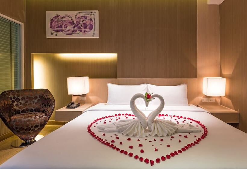 Suíte Júnior, R9 Bangkok