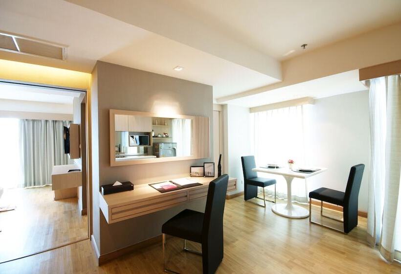 Suíte Júnior, R9 Bangkok