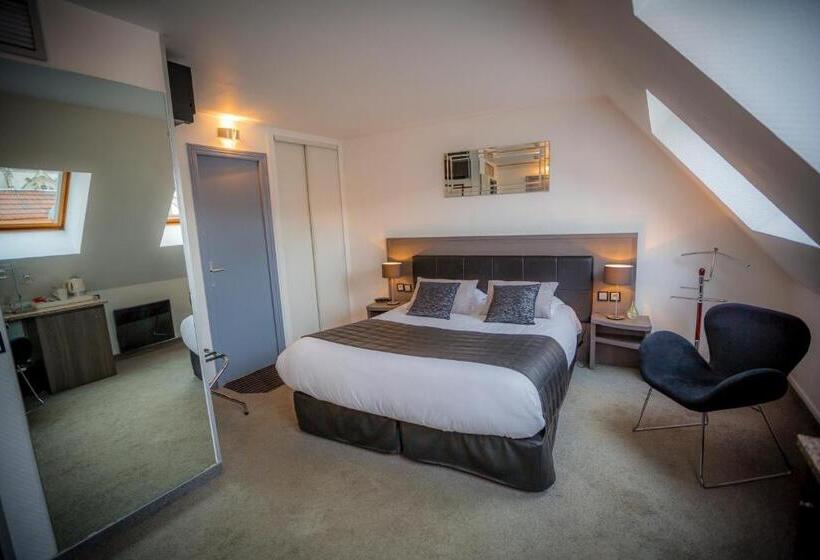 Номер Комфорт, Relais Saint Jean Troyes