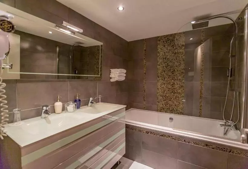 اتاق لوکس, Relais Saint Jean Troyes