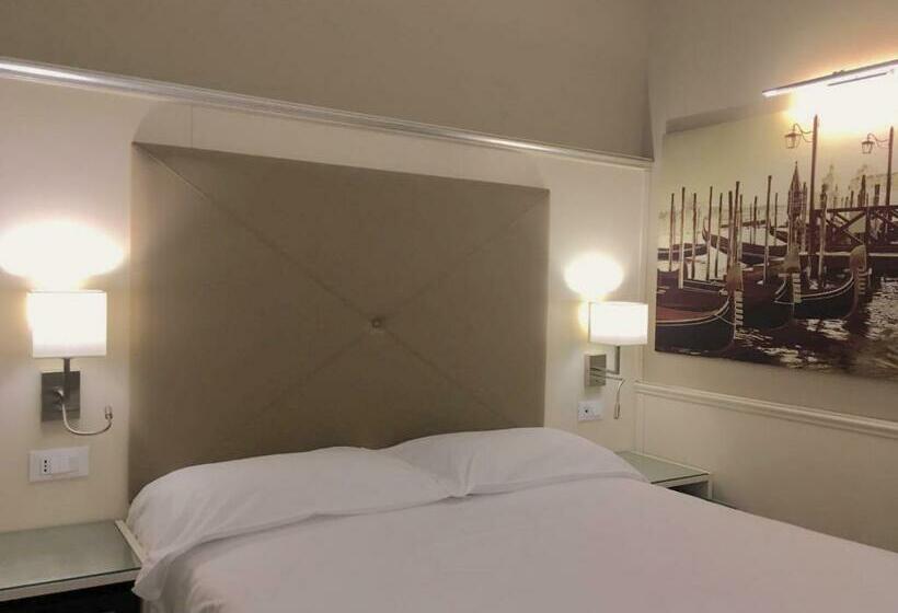 اتاق اکونومی, San Lio Tourist House