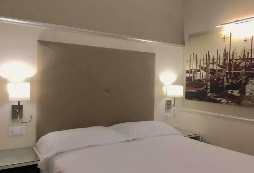 اتاق اکونومی, San Lio Tourist House
