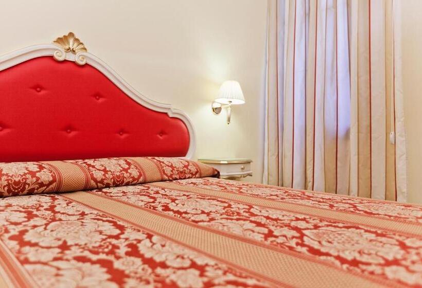 اتاق استاندارد, San Lio Tourist House