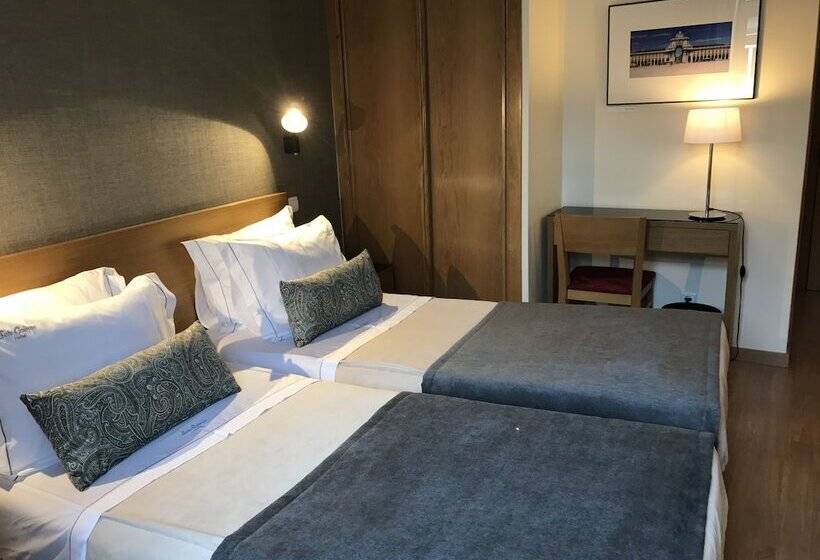 اتاق استاندارد, Sete Colinas