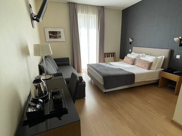 اتاق سوپریور, Sete Colinas