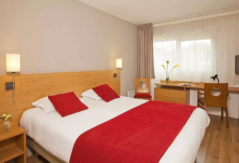 استودیوی استاندارد, Séjours & Affaires Poitiers Lamartine