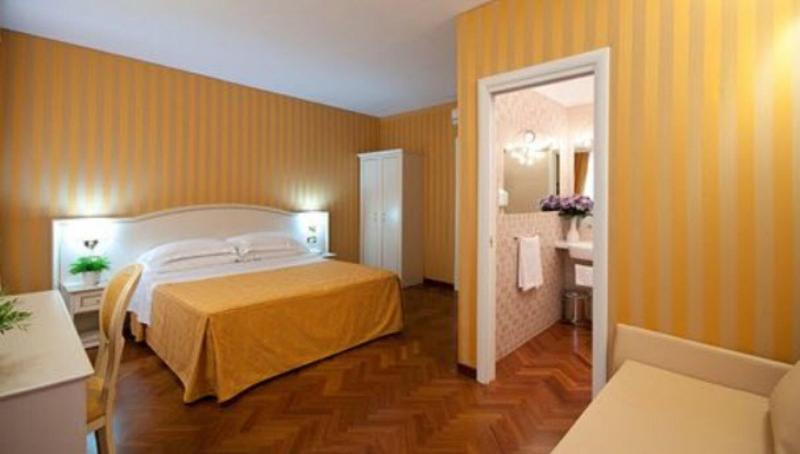 اتاق سوپریور, Trevi 41