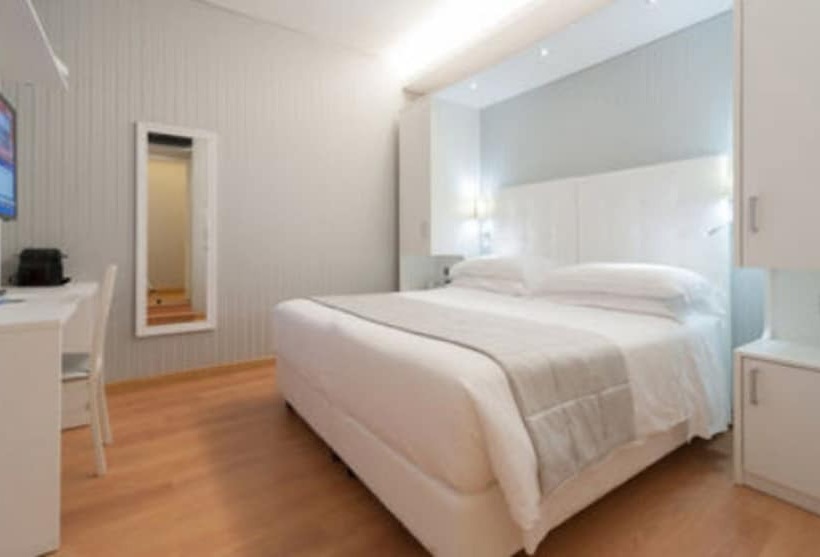 اتاق استاندارد, Trevi 41