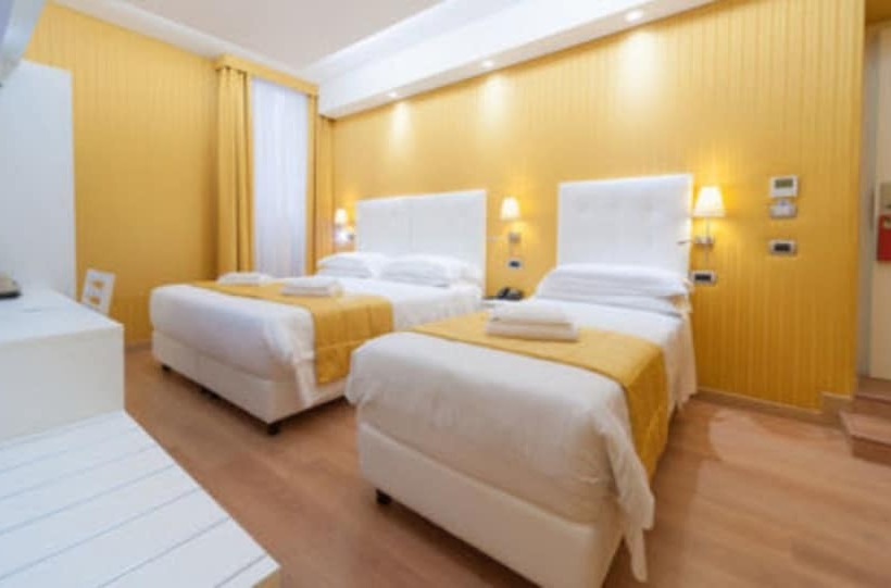 اتاق استاندارد سه نفره, Trevi 41