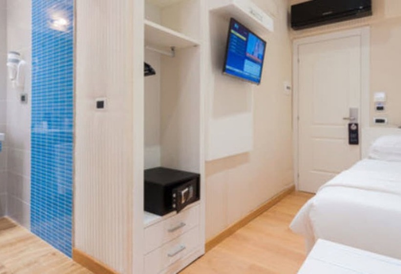 اتاق استاندارد یک نفره, Trevi 41