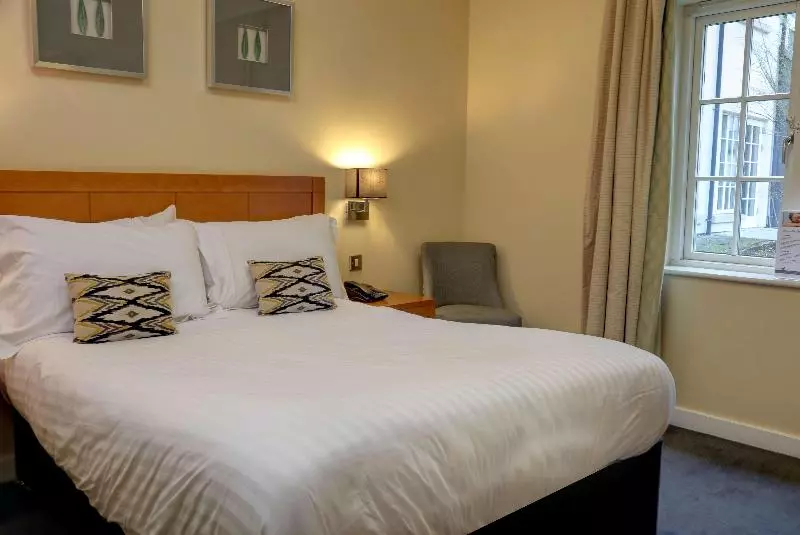 スタンダードルーム, Wild Pheasant Hotel & Spa