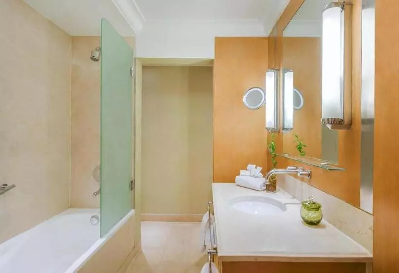 ジュニアスイート, Kempinski Nile Hotel, Cairo