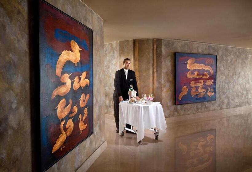 סוויטה נשיאותית, Kempinski Nile Hotel, Cairo