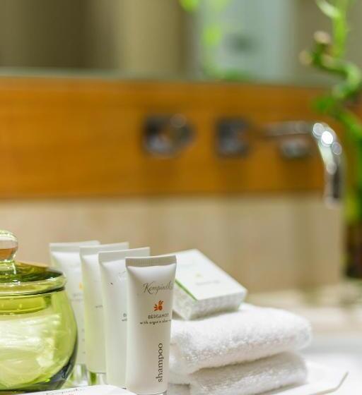 سوییت لوکس, Kempinski Nile Hotel, Cairo