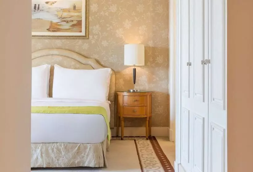 デラックスルーム, Kempinski Nile Hotel, Cairo