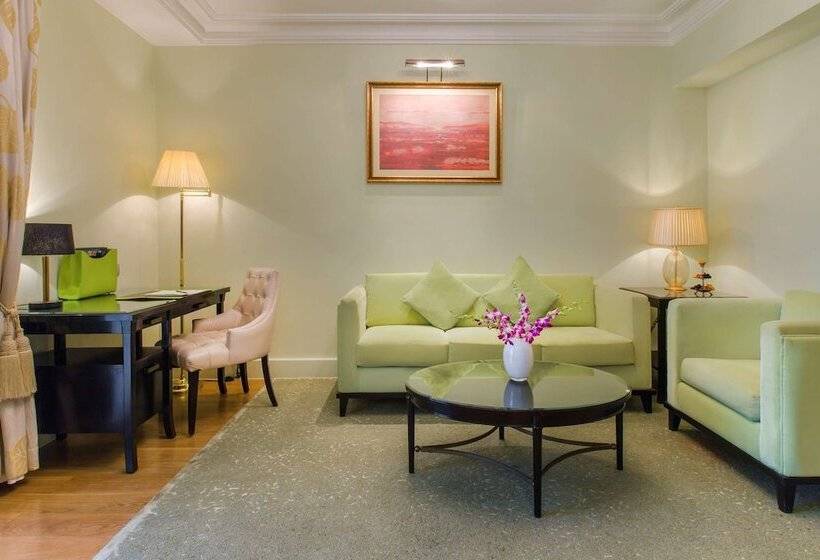 سوییت لوکس, Kempinski Nile Hotel, Cairo