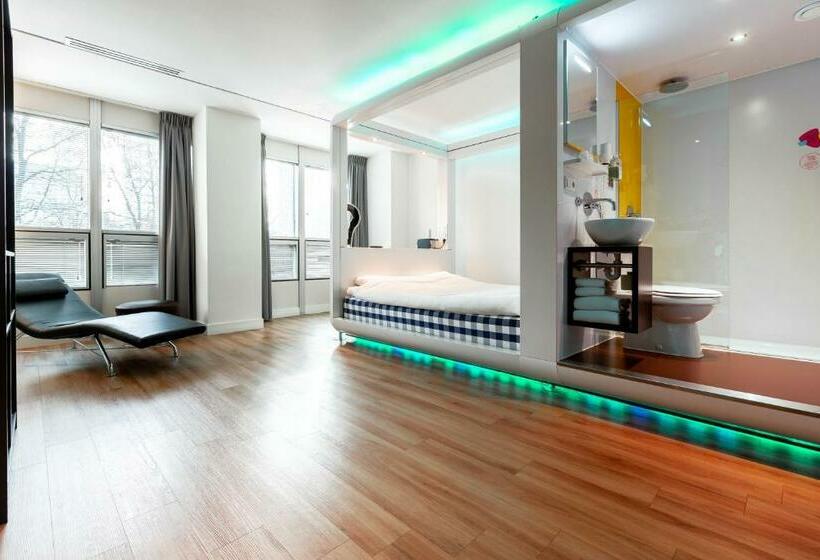 Standard Room, Qbic Amsterdam Wtc