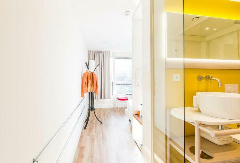 Standard Room, Qbic Amsterdam Wtc