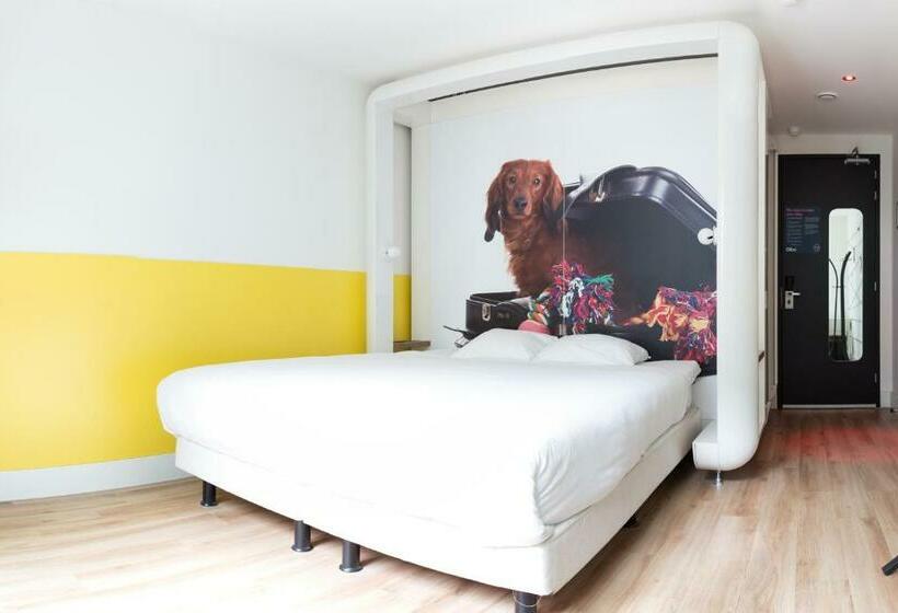 Basic Room, Qbic Amsterdam Wtc
