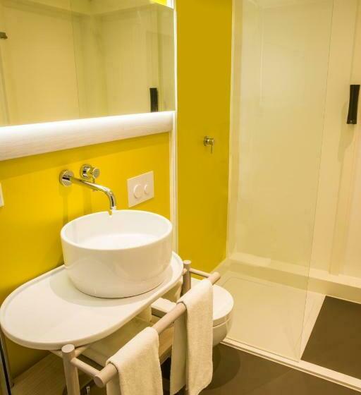 Basic Room, Qbic Amsterdam Wtc