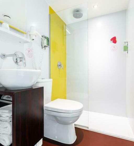 Basic Room, Qbic Amsterdam Wtc