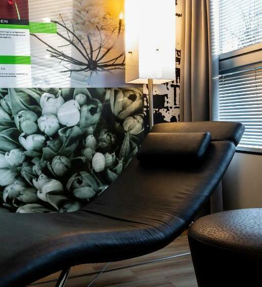 Basic Room, Qbic Amsterdam Wtc