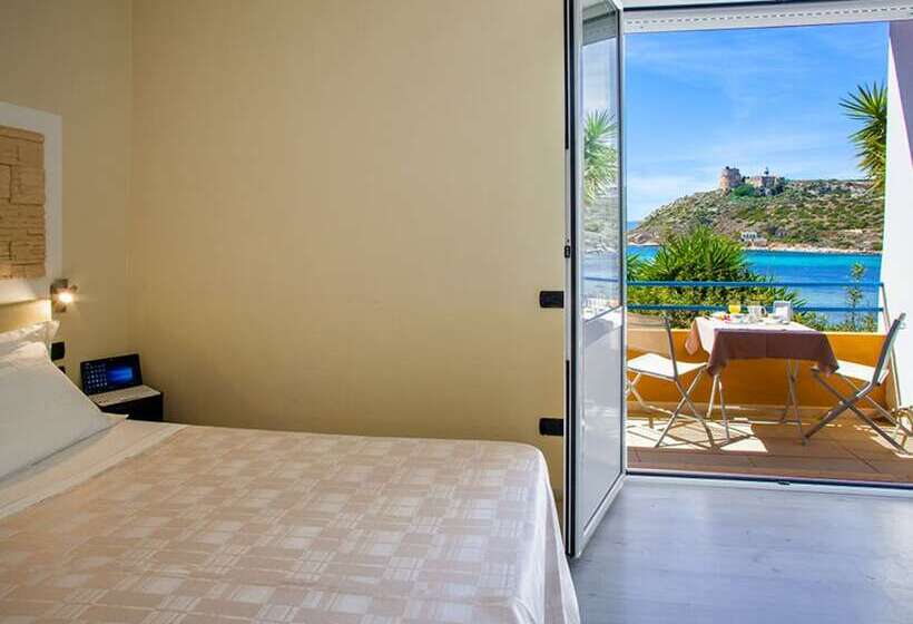 Номер Deluxe Вид на Море, Calamosca