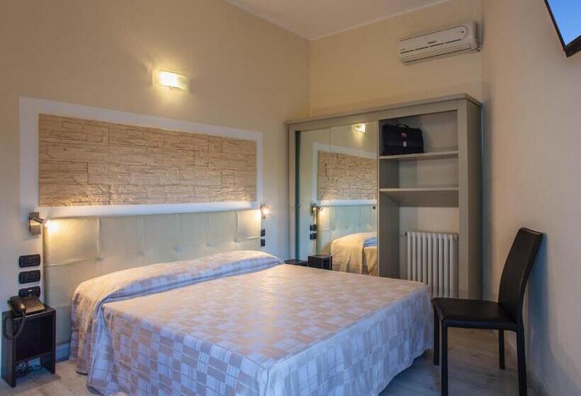 Номер Deluxe, Calamosca