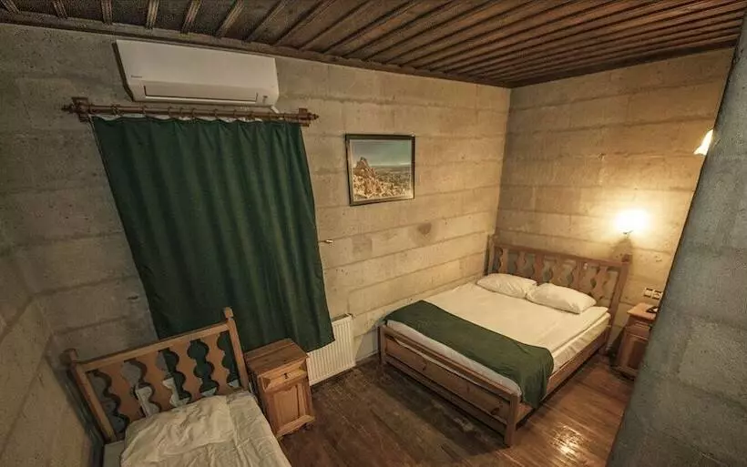 اتاق استاندارد سه نفره, Cappadocia Palace
