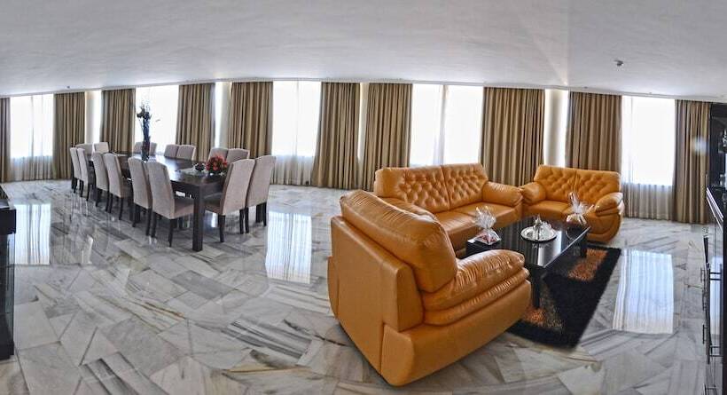 سوئیت سینیور, Cesar Hotel & Spa