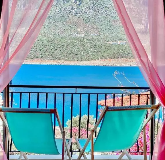 اتاق لوکس, Club Hotel Barbarossa