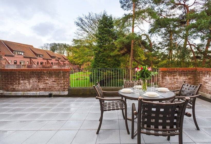 带3个卧室的公寓, Cromer Country Club