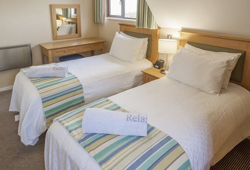 Апартаменты 3 Спальни, Cromer Country Club