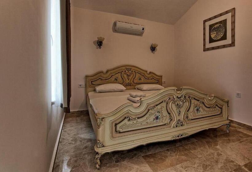 강 전망 스위트, Dalya Life