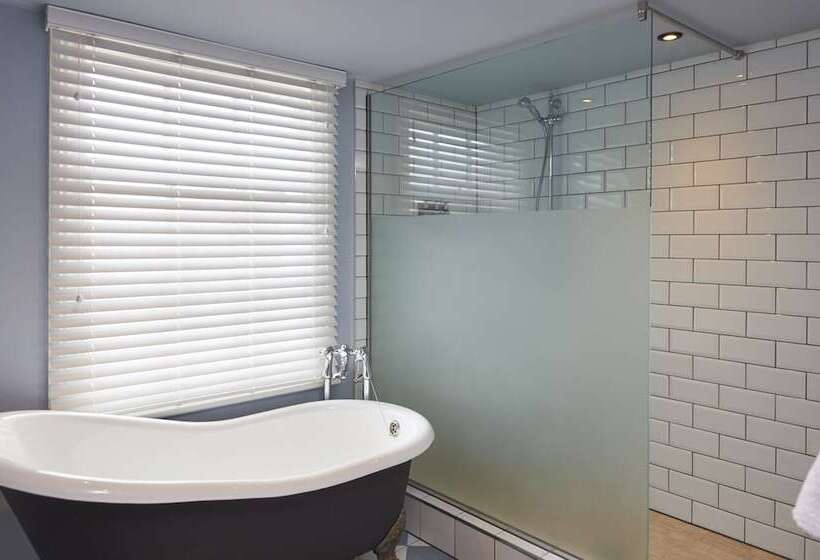 デラックスルーム, Du Vin Poole